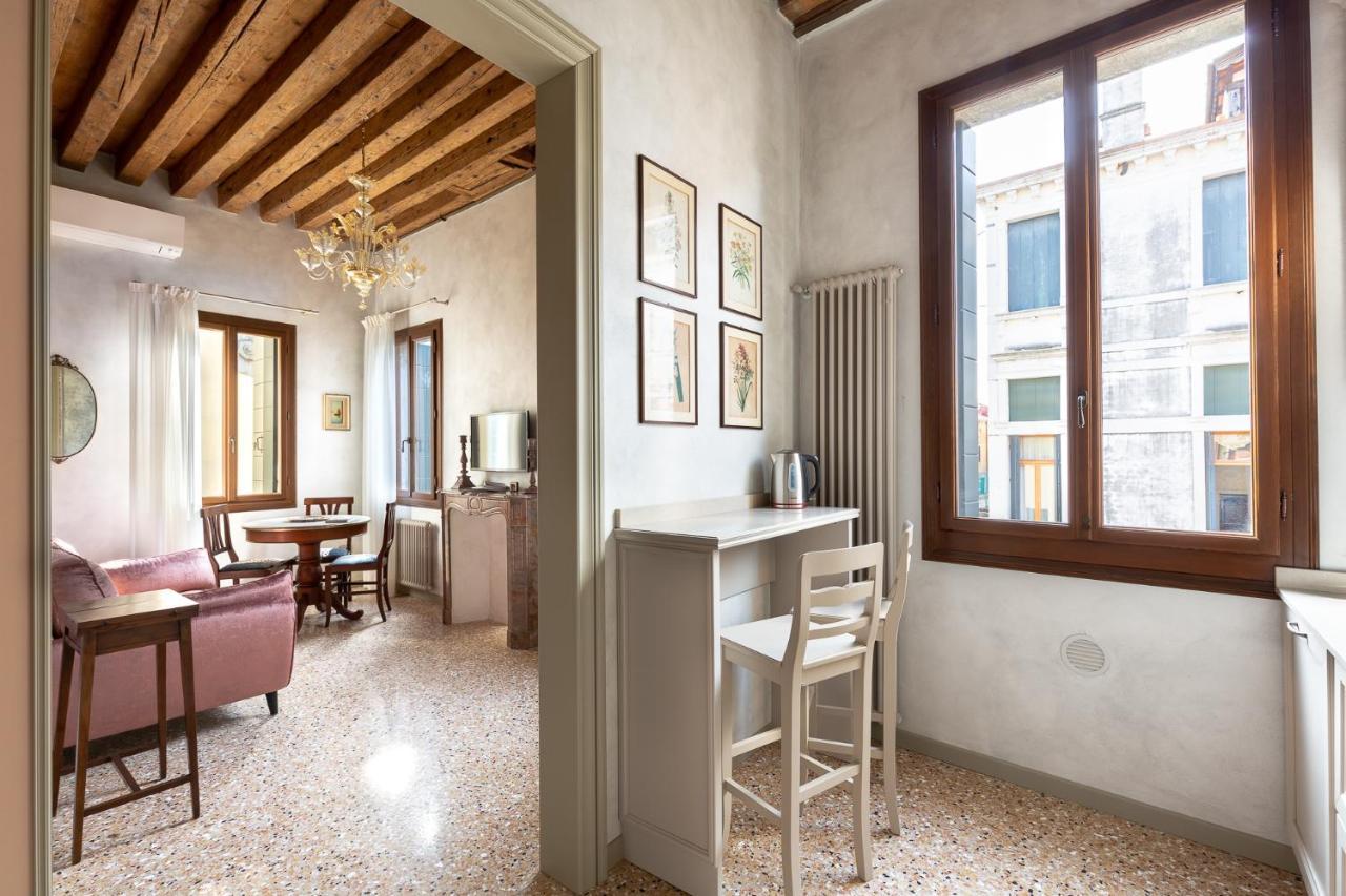 Ca' Cappello 1 With Canal View Apartament *