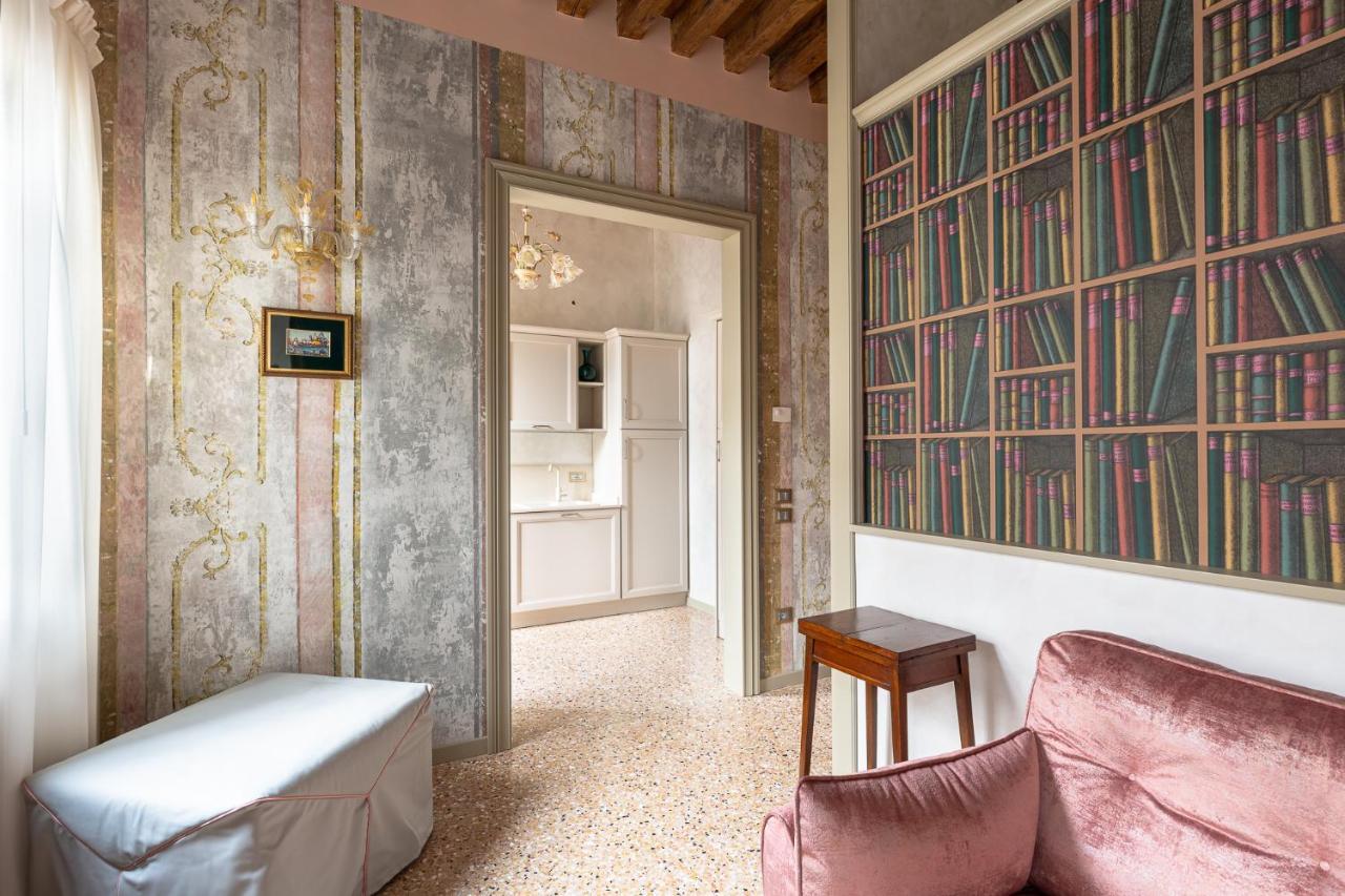 Apartament Ca' Cappello 1 With Canal View